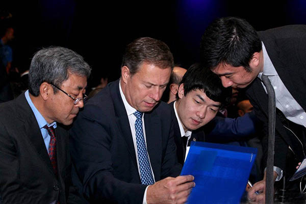 國(guó)足世預(yù)賽抽到上上簽 原主帥佩蘭喜不自禁 防水