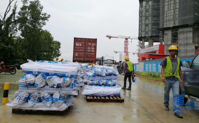 青龍森林城市防水工地現(xiàn)場(chǎng) 防水材料