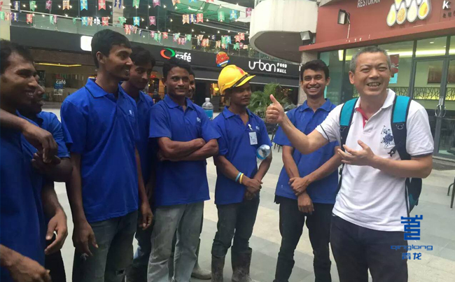 青龍防水董事長檢查指導金海灣青龍團隊防水施工 防水材料