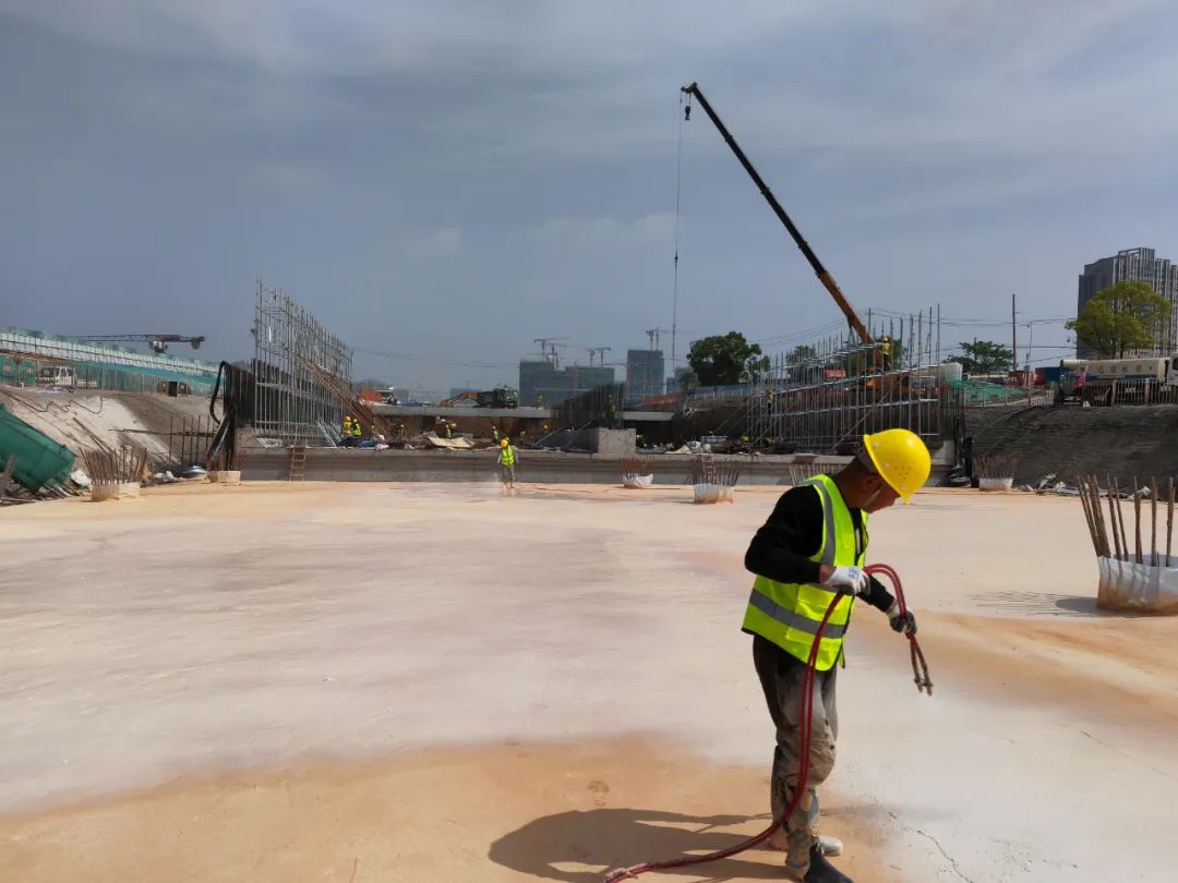 丙烯酸鹽噴膜防水材料 丙烯酸鹽噴膜防水材料